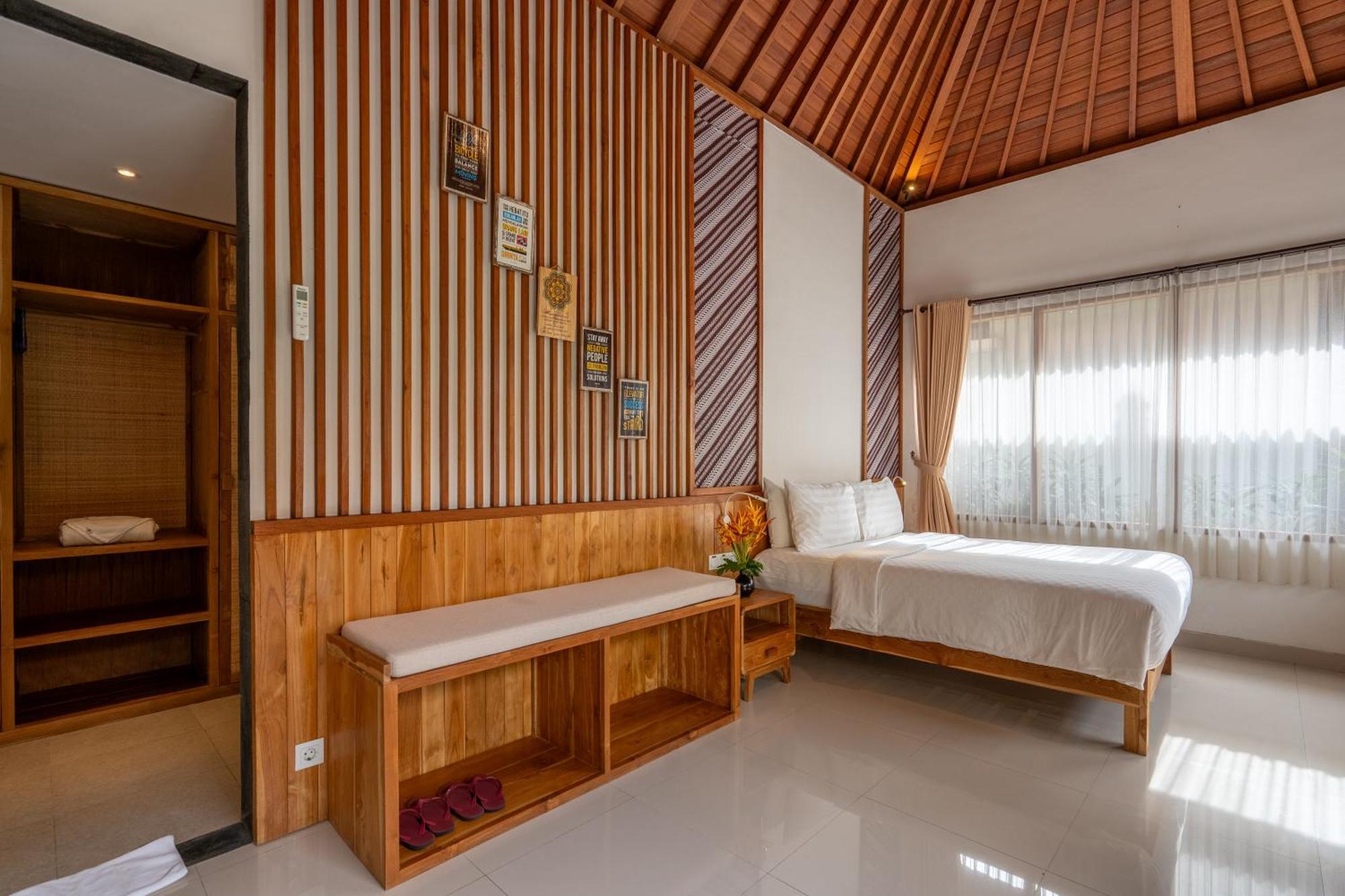 3 Beagle Ubud